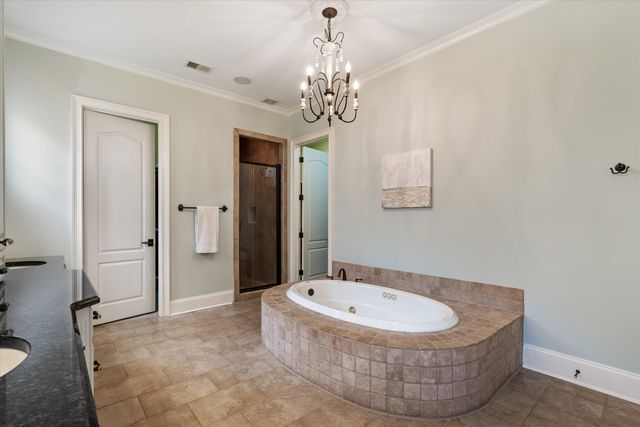 1328 BRIDGEPOINTE DR, Collierville, TN 38017