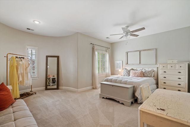 1328 BRIDGEPOINTE DR, Collierville, TN 38017