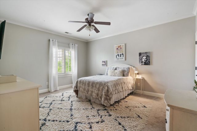 1328 BRIDGEPOINTE DR, Collierville, TN 38017