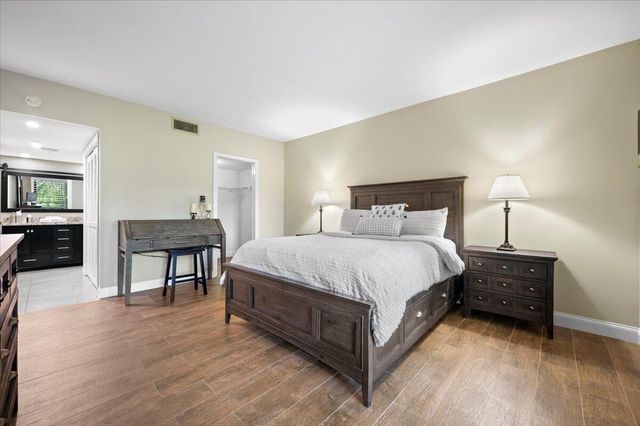 13334 Polo Club Road 226, Wellington, FL 33414