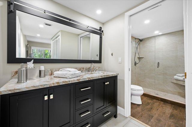 13334 Polo Club Road 226, Wellington, FL 33414