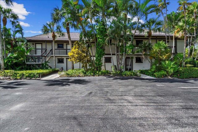 13334 Polo Club Road 226, Wellington, FL 33414