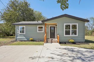1108 S MEDORA Street, Terrell, TX 75160