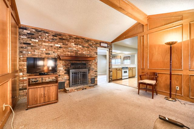 908 Ashland Drive, Mesquite, TX 75149
