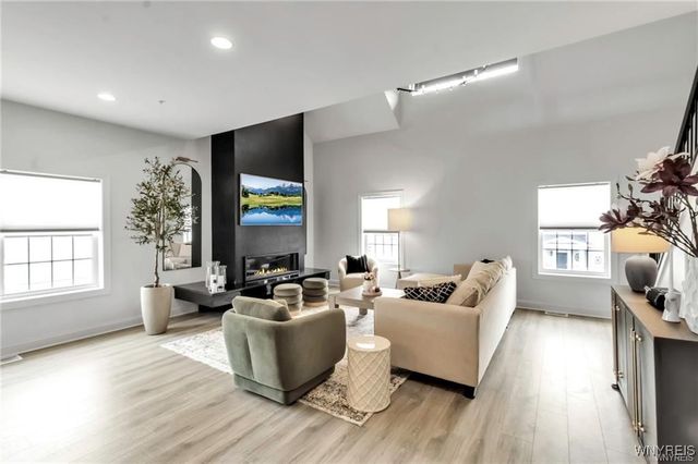 101 California Drive A, Amherst, NY 14221