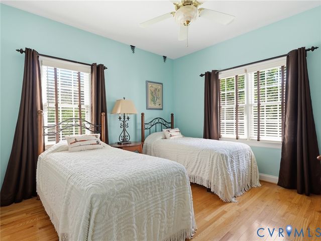 8401 Seaview Dr, Chesterfield, VA 23838