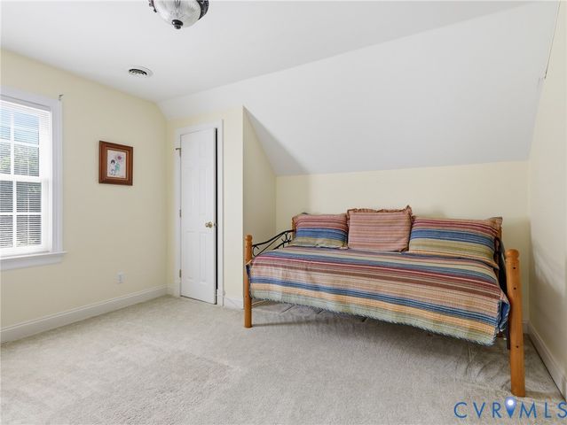 8401 Seaview Dr, Chesterfield, VA 23838