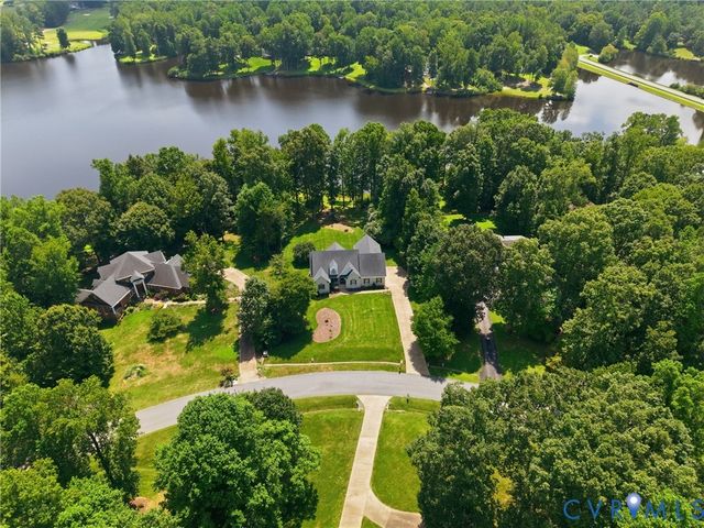 8401 Seaview Dr, Chesterfield, VA 23838