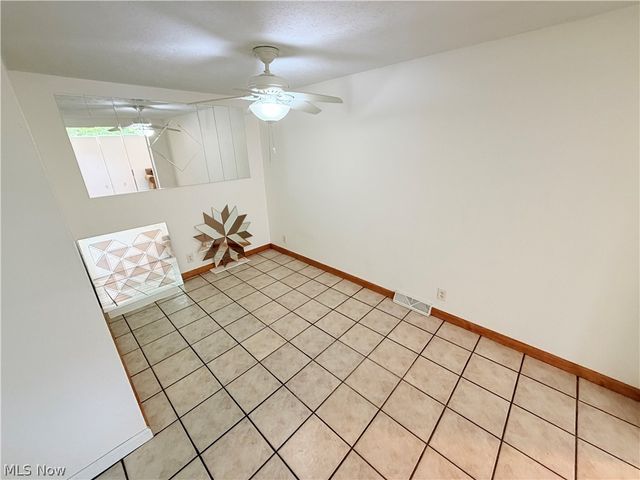 8803 Spring Valley Drive, Mentor, OH 44060