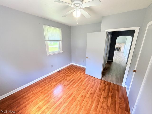 8803 Spring Valley Drive, Mentor, OH 44060
