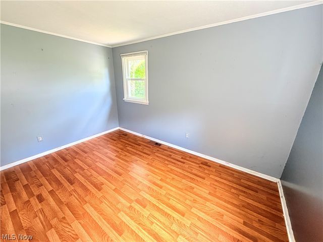 8803 Spring Valley Drive, Mentor, OH 44060