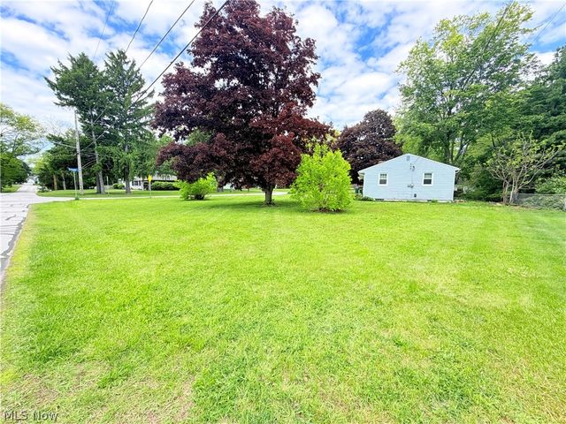 8803 Spring Valley Drive, Mentor, OH 44060