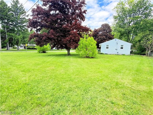 8803 Spring Valley Drive, Mentor, OH 44060