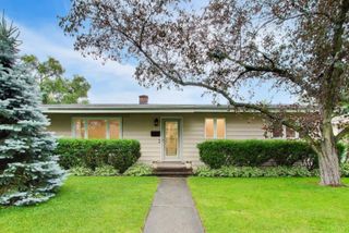 715 E Baldwin Road, Palatine, IL 60074