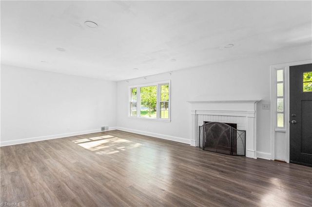 1300 Miller Street, Winston-salem, NC 27103