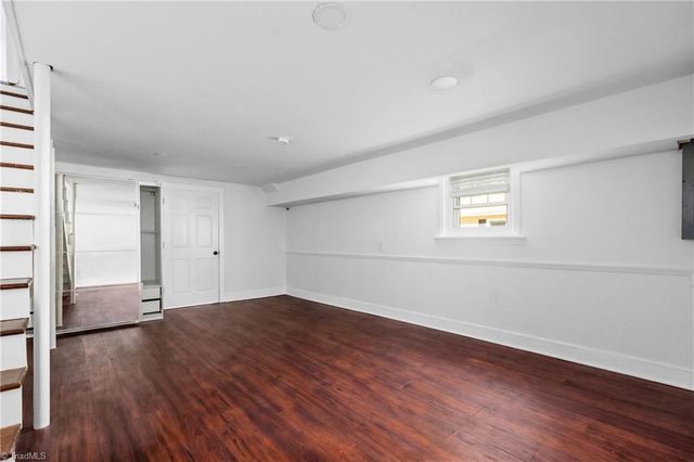 1300 Miller Street, Winston-salem, NC 27103