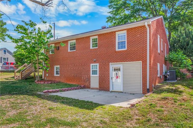 1300 Miller Street, Winston-salem, NC 27103