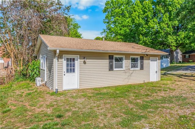 1300 Miller Street, Winston-salem, NC 27103