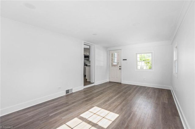 1300 Miller Street, Winston-salem, NC 27103