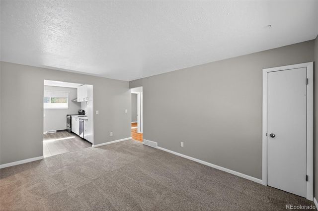 26 Newland Court, Denver, CO 80226