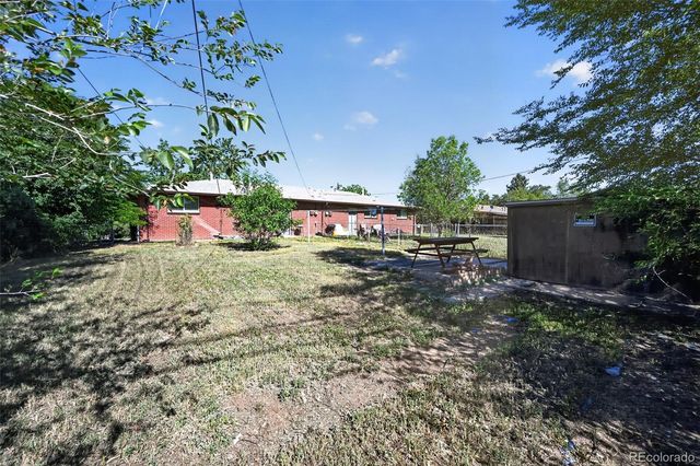 26 Newland Court, Denver, CO 80226