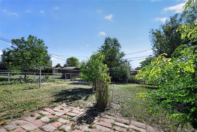 26 Newland Court, Denver, CO 80226