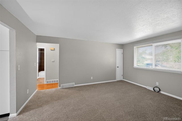 26 Newland Court, Denver, CO 80226