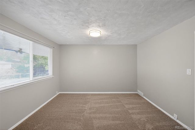 26 Newland Court, Denver, CO 80226