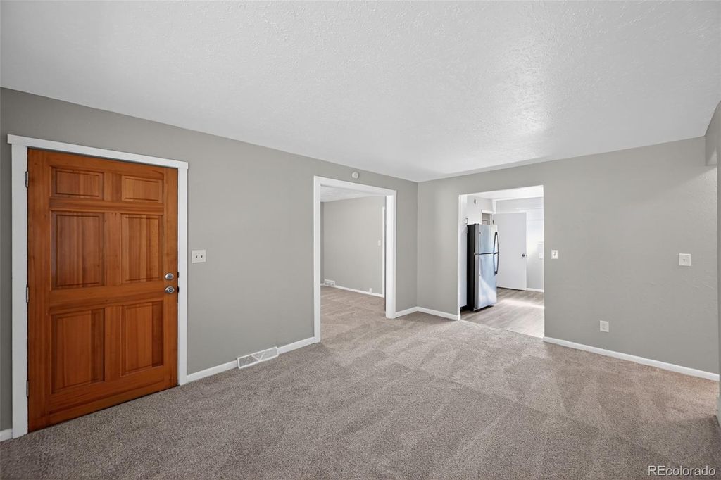 26 Newland Court, Denver, CO 80226