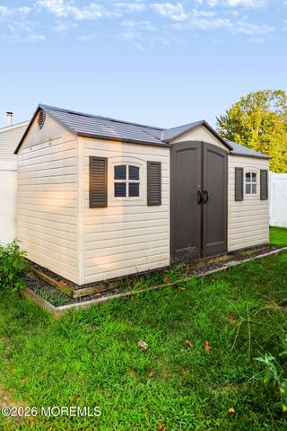1717 1st Avenue, Toms River, NJ 08757