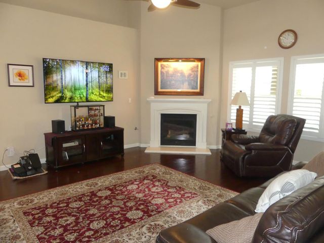 7169 W San Madele Avenue, Fresno, CA 93723