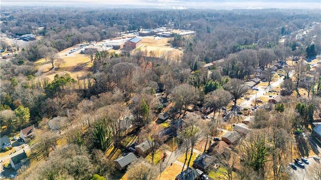 3137 Russell Way Lane, Winston-salem, NC 27127