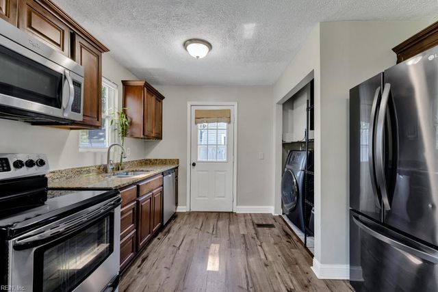 7708 Gloucester AVE, Norfolk, VA 23505