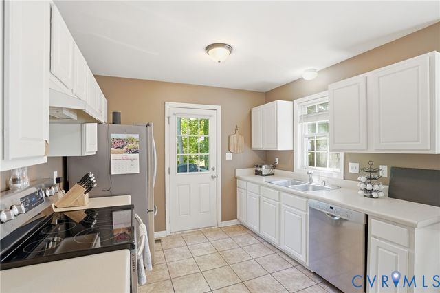 15013 Featherchase Dr, Chesterfield, VA 23832