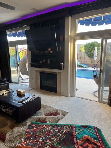 8728 Castle Hill Avenue, Las Vegas, NV 89129