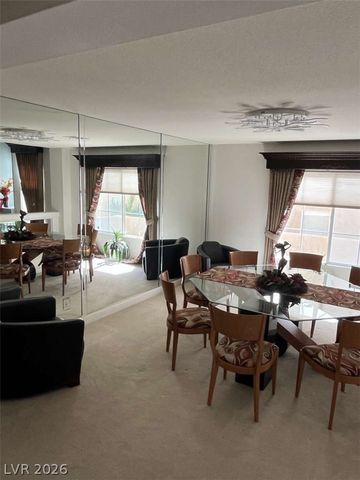 8728 Castle Hill Avenue, Las Vegas, NV 89129