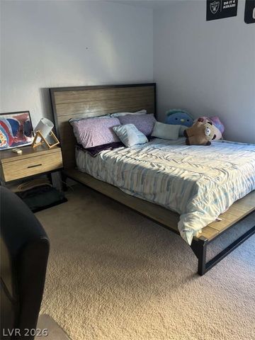 8728 Castle Hill Avenue, Las Vegas, NV 89129