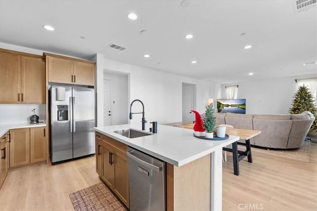 14294 Hercules Street, Hesperia, CA 92435