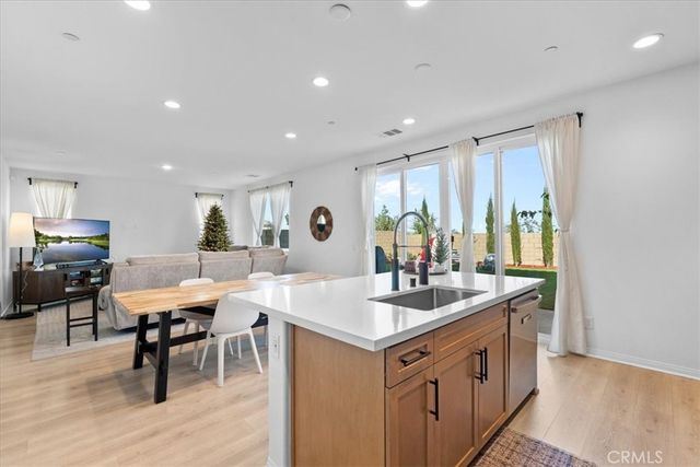 14294 Hercules Street, Hesperia, CA 92435