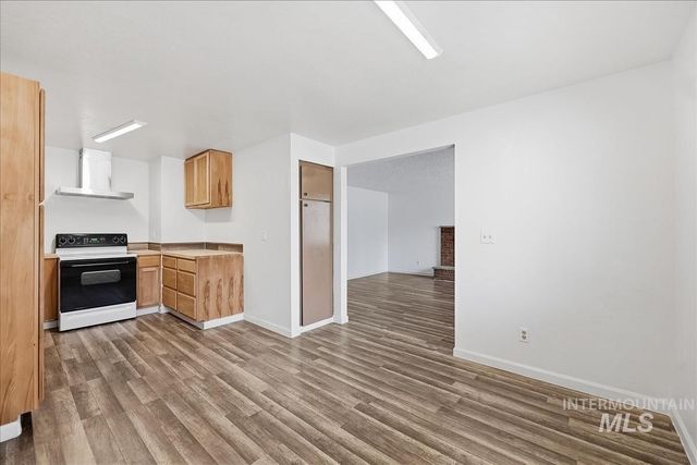 4151 N Patton Ave, Boise, ID 83704