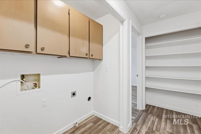 4151 N Patton Ave, Boise, ID 83704