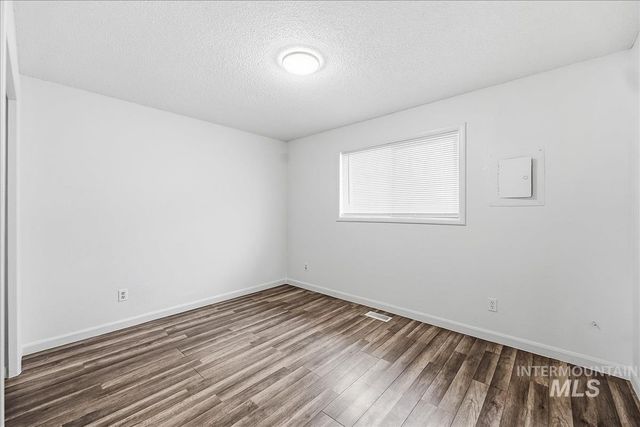 4151 N Patton Ave, Boise, ID 83704