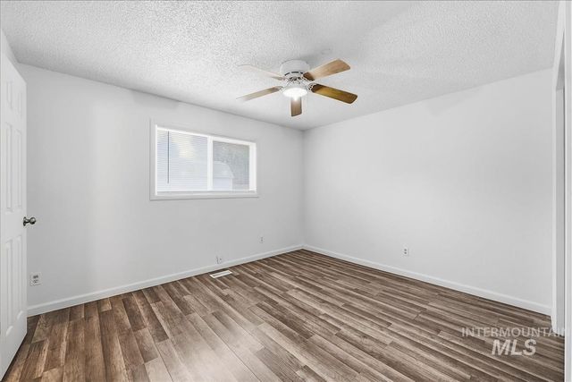 4151 N Patton Ave, Boise, ID 83704