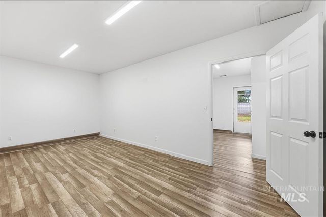 4151 N Patton Ave, Boise, ID 83704