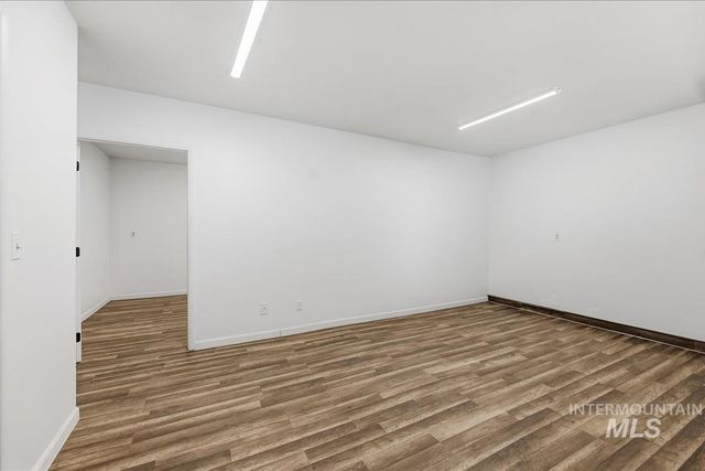 4151 N Patton Ave, Boise, ID 83704