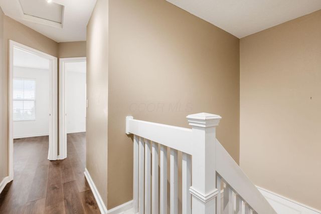 300 Pagodatree Drive, Blacklick, OH 43004