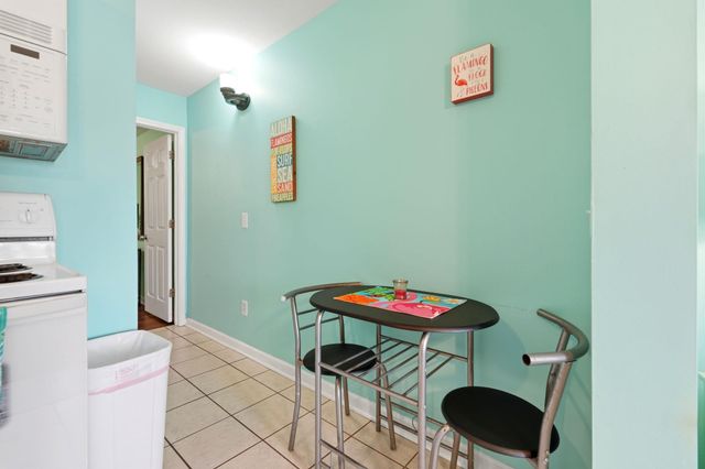 804 12th Ave S Apt 104, North Myrtle Beach, SC 29582