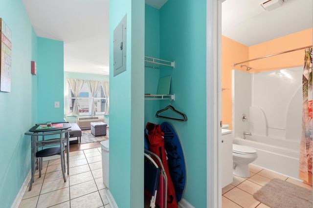 804 12th Ave S Apt 104, North Myrtle Beach, SC 29582