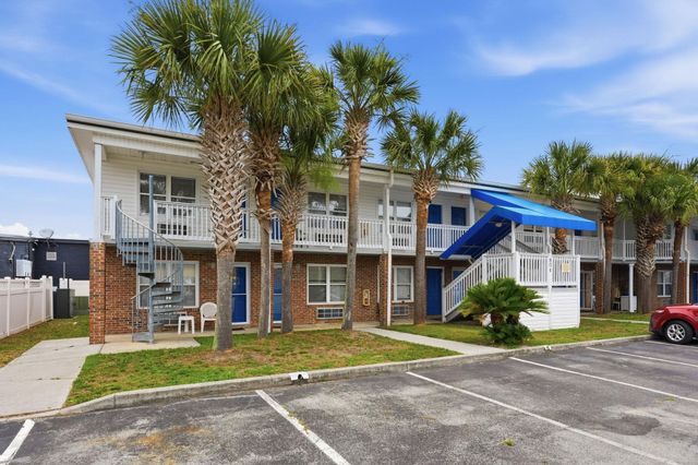 804 12th Ave S Apt 104, North Myrtle Beach, SC 29582