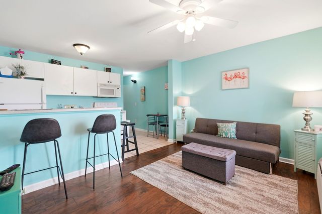 804 12th Ave S Apt 104, North Myrtle Beach, SC 29582